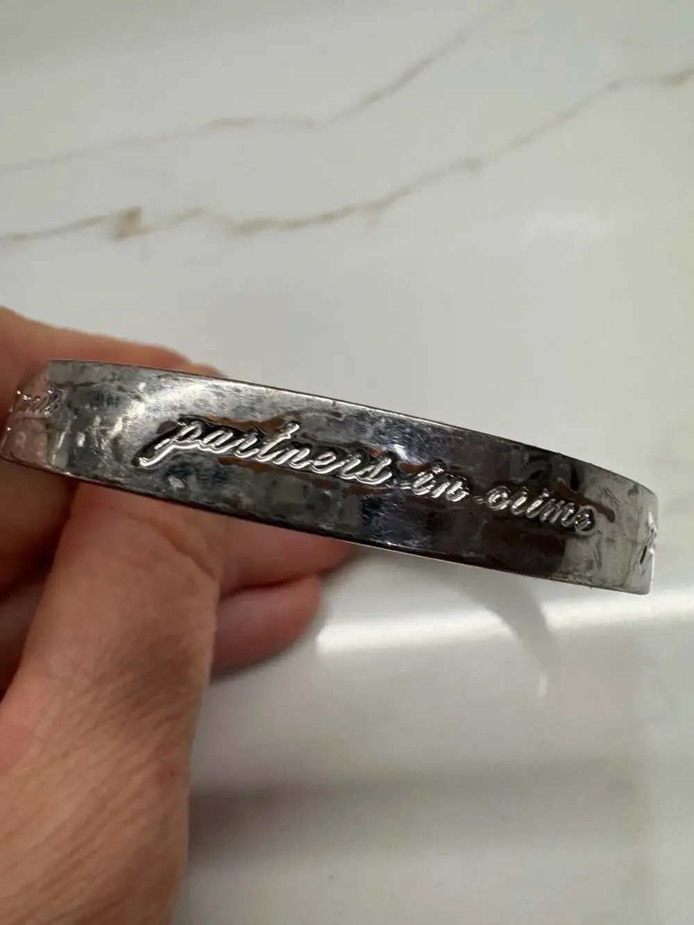 Kate Spade New York 'Partners in Crime 'Perfect Pair' Inscribed Bangle Bracelet - Picture 3 of 6